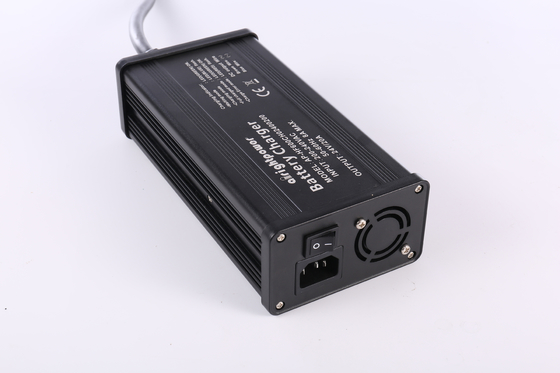 Bộ sạc pin 600W 60V Lithium EV Được phê duyệt CE FCC ETL